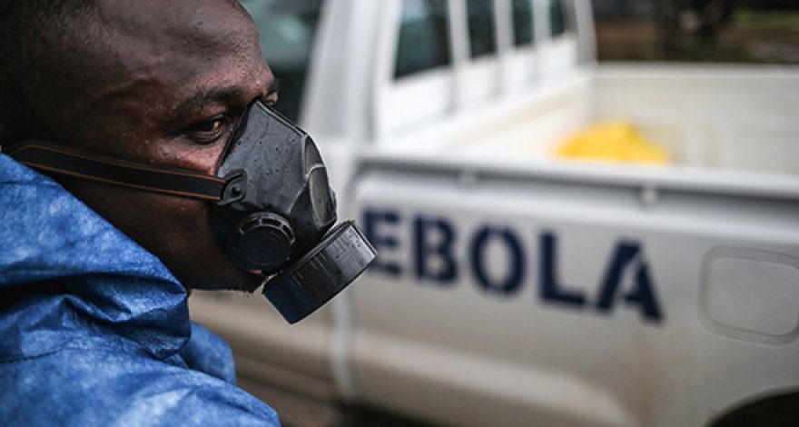 Ébola mata a 40 personas en Uganda